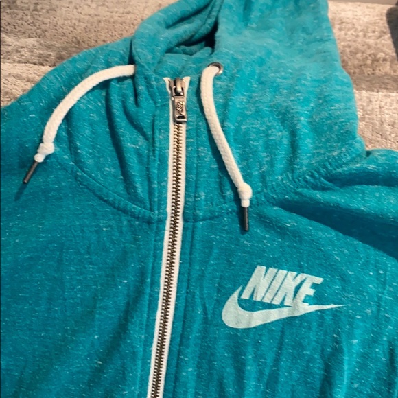 Nike Jacket - Picture 3 of 3